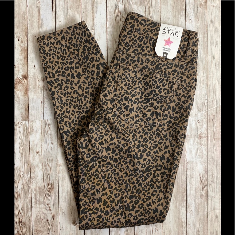 ❤️Vanilla Star Cheetah High Rise Skinny Jeans - Picture 2 of 8